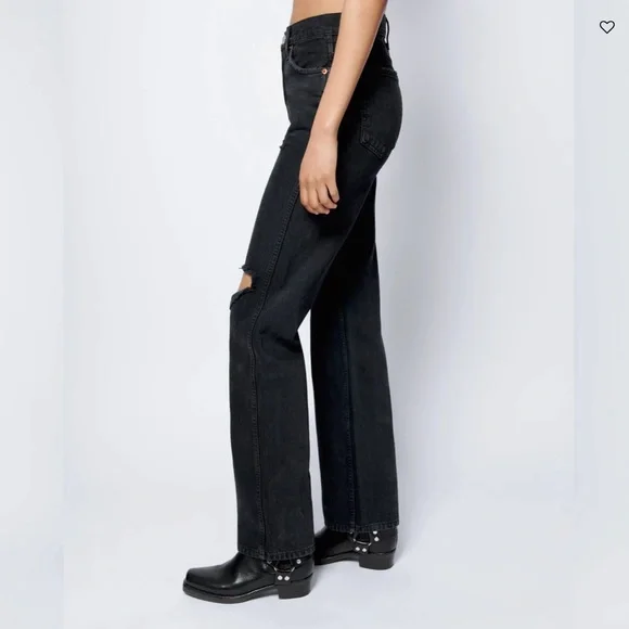 RE/DONE**Washed Black 90’s High Rise Loose Jeans**Size 28 $285 BNWT - Picture 5 of 8